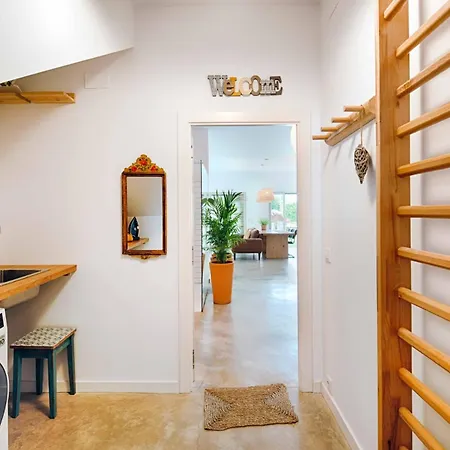 Loft Con Piscina Climatizada De Agua Salada Y Parking En El Centro De Figueres *